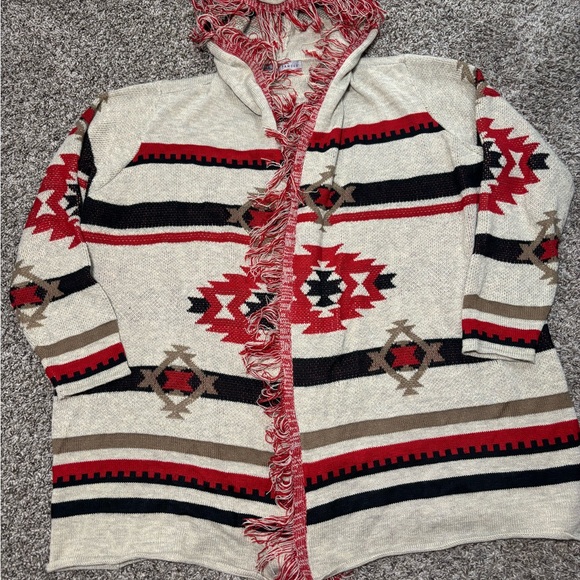 Absolutely Famous Red and Cream Hooded Cardigan Aztec print - Picture 2 of 11